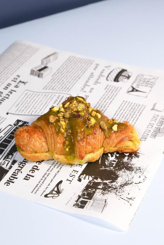Thumbnail of Pistaasi Croissant (L)